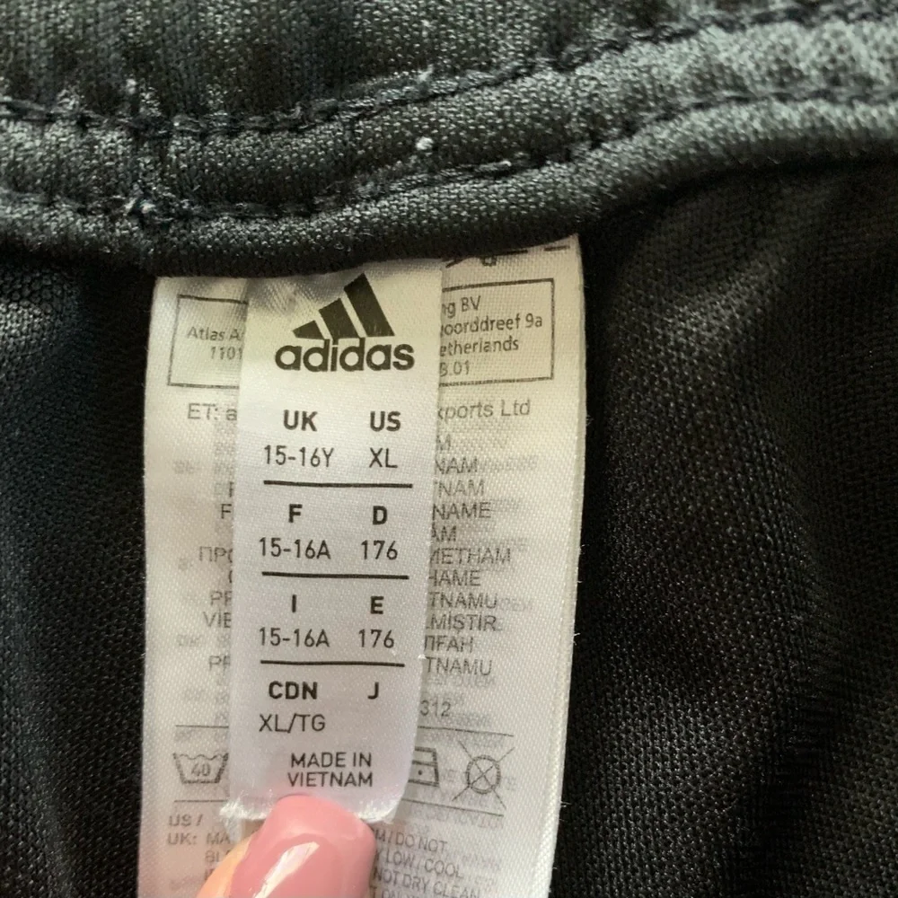 Adidas youth Sweatpants Size XL